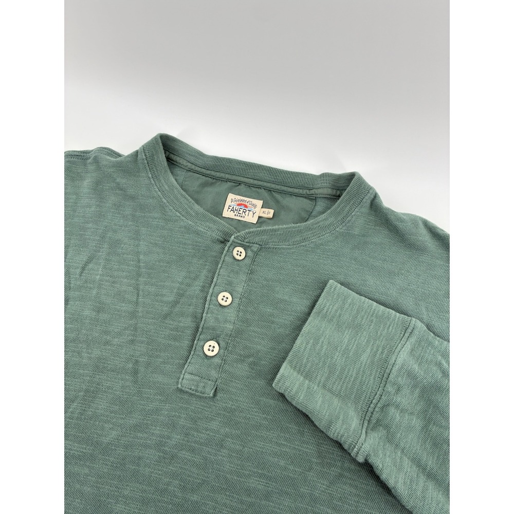Faherty Brand Cloud Henley Mens XL Sage Green Long Sleeve Slub Knit Shirt